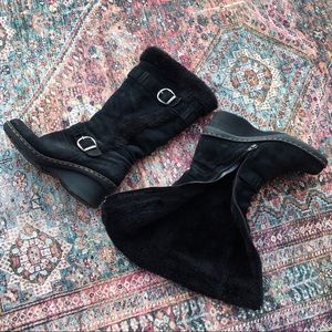 Bearpaw Winter Boot - Super Comfy and Warm - 7.5-8